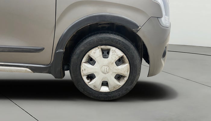 2019 Maruti New Wagon-R VXI 1.2, Petrol, Manual, 83,760 km, Right Front Wheel