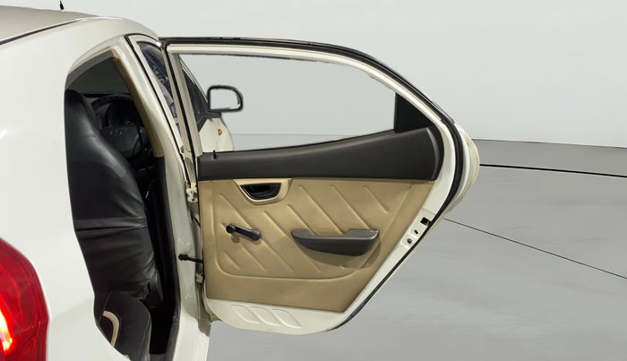 2013 Hyundai Eon D-LITE+, Petrol, Manual, 79,479 km, RHS Rear Door