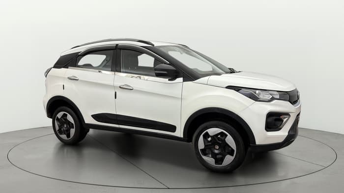 2023 Tata NEXON XM PLUS SUNROOF PETROL, Petrol, Manual, 59,014 km, Right Front Diagonal