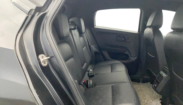2022 Tata ALTROZ XZ PLUS PETROL DARK EDITION, Petrol, Manual, 33,678 km, Right Side Rear Door Cabin