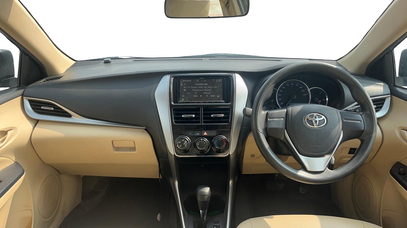 2019 Toyota YARIS J CVT, Petrol, Automatic, 45,484 km, Dashboard