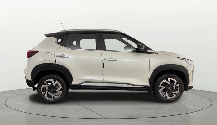 2021 Nissan MAGNITE XV PREMIUM, Petrol, Manual, 38,355 km, Right Side View