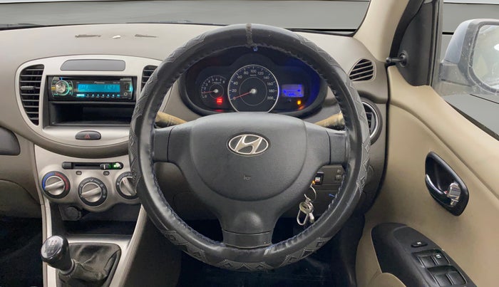 2013 Hyundai i10 MAGNA 1.1, CNG, Manual, 71,558 km, Steering Wheel Close Up