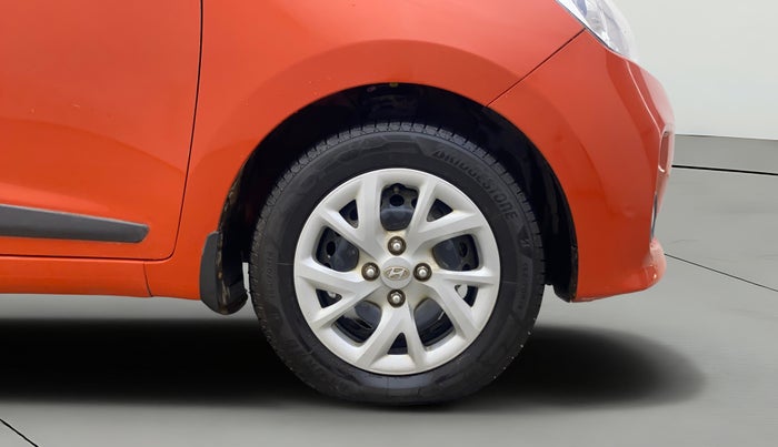 2019 Hyundai Grand i10 SPORTZ 1.2 KAPPA VTVT, Petrol, Manual, 34,987 km, Right Front Wheel