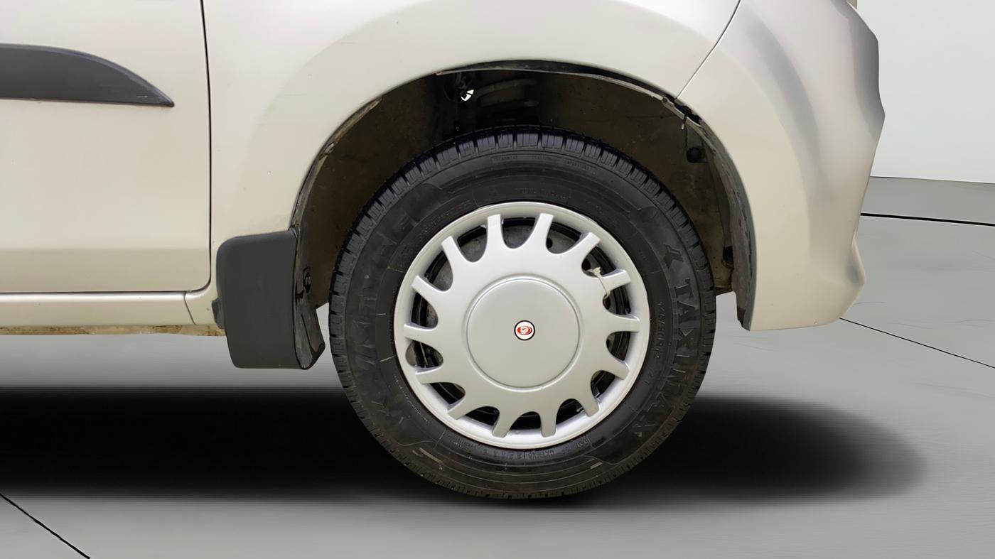 2017 Maruti Alto 800 VXI, CNG, Manual, 57,953 km, Right Front Wheel
