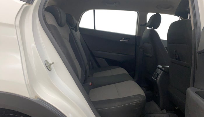 2017 Hyundai Creta SX PLUS AT 1.6 PETROL, Petrol, Automatic, 72,401 km, Right Side Rear Door Cabin