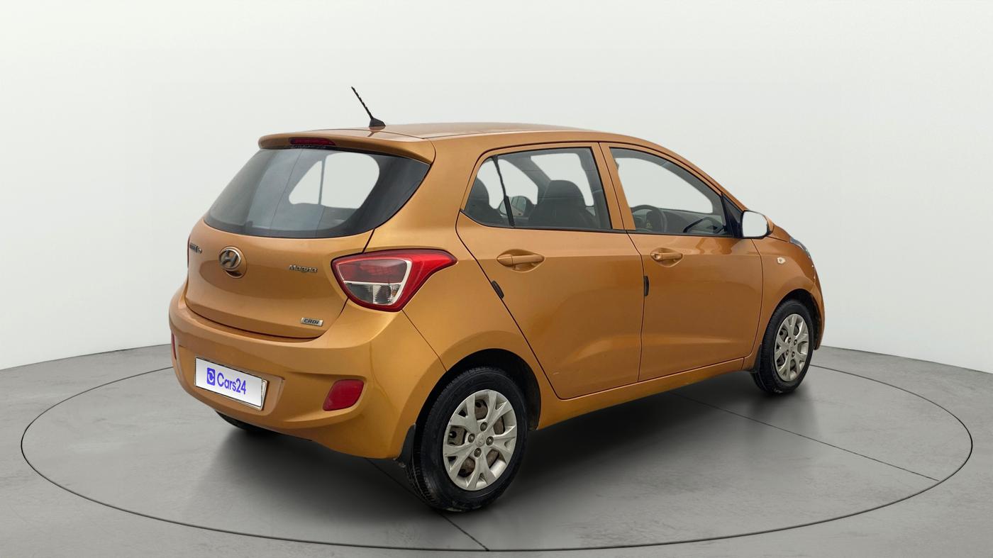 2014 Hyundai Grand i10 MAGNA 1.1 CRDI, Diesel, Manual, 36,511 km, Right Back Diagonal