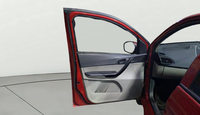2018 Tata Tiago XT PETROL, Petrol, Manual, 1,06,040 km, LHS Front Door