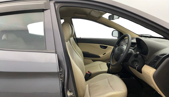 2018 Hyundai Eon ERA +, Petrol, Manual, 52,744 km, Right Side Front Door Cabin