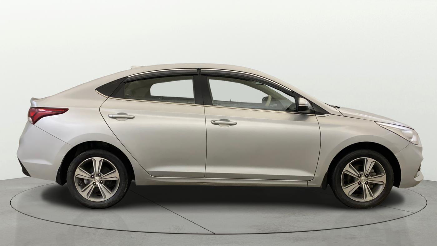 2017 Hyundai Verna 1.6 VTVT SX, Petrol, Manual, 51,750 km, Right Side View