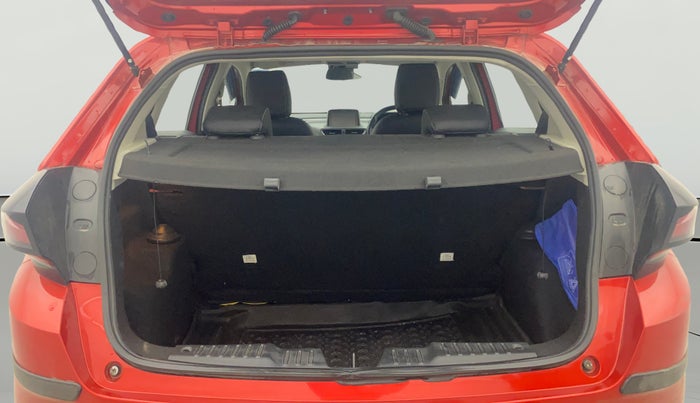 2022 Tata ALTROZ XZA PLUS, Petrol, Automatic, 24,918 km, Boot Open Zoomed View