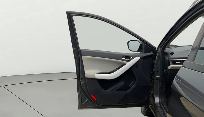 2024 Tata NEXON CREATIVE + SUNROOF 1.5 DIESEL, Diesel, Manual, 47,683 km, LHS Front Door