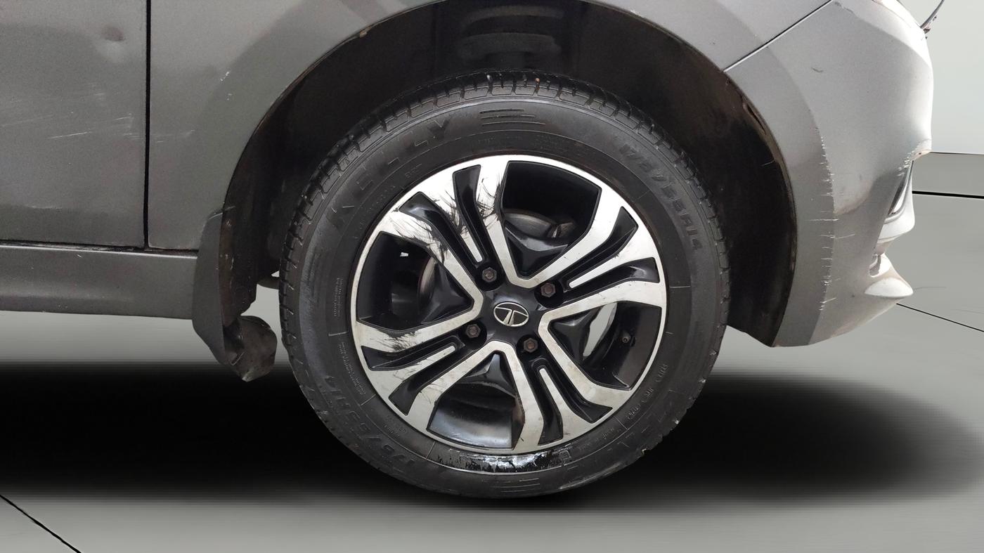 2022 Tata Tiago XT CNG, CNG, Manual, 58,504 km, Right Front Wheel