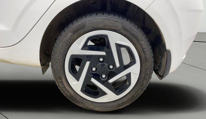 2023 Hyundai GRAND I10 NIOS SPORTZ 1.2 KAPPA VTVT, Petrol, Manual, 13,197 km, Left Rear Wheel