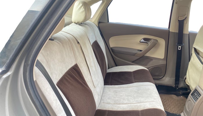 2012 Skoda Rapid ELEGANCE 1.6 MPI AT, Petrol, Automatic, 38,001 km, Right Side Rear Door Cabin