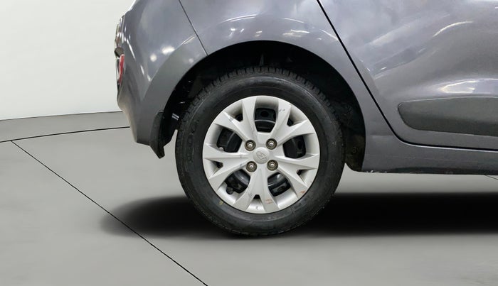 2015 Hyundai Grand i10 SPORTZ 1.2 KAPPA VTVT, Petrol, Manual, 43,450 km, Right Rear Wheel