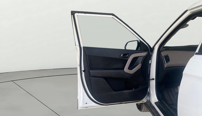 2017 Hyundai Creta E PLUS 1.6 PETROL, Petrol, Manual, 1,05,784 km, LHS Front Door