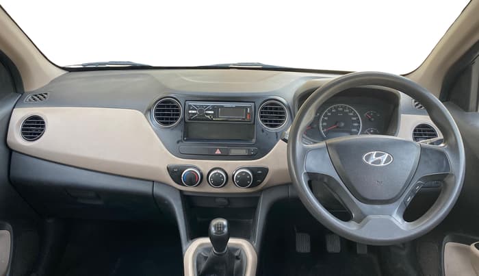 2014 Hyundai Grand i10 MAGNA 1.2 KAPPA VTVT, Petrol, Manual, 1,02,701 km, Dashboard