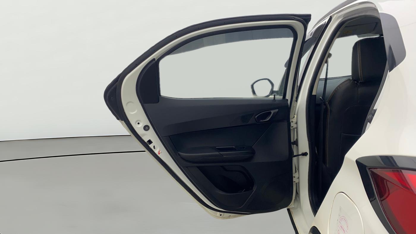 2018 Tata TIAGO NRG PETROL, Petrol, Manual, 20,317 km, LHS Rear Door
