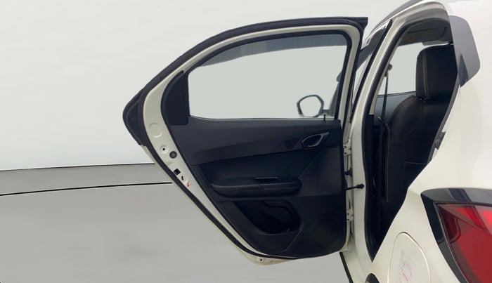 2018 Tata TIAGO NRG PETROL, Petrol, Manual, 20,317 km, LHS Rear Door