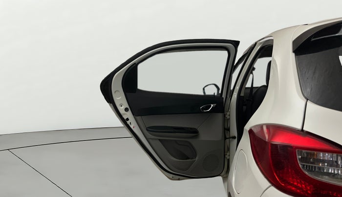2017 Tata Tiago XZ PETROL, Petrol, Manual, 71,220 km, LHS Rear Door