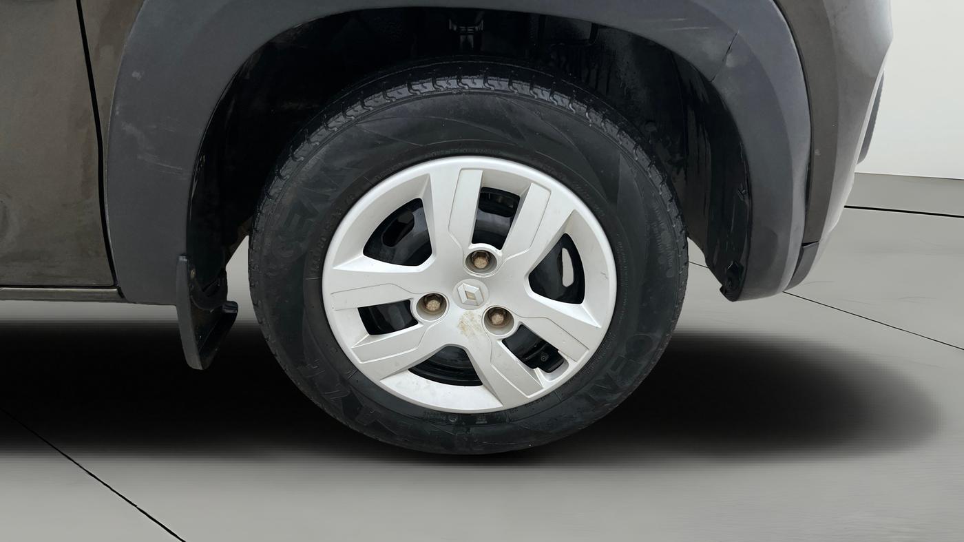2019 Renault Kwid RXT 1.0 AMT (O), Petrol, Automatic, 43,393 km, Right Front Wheel