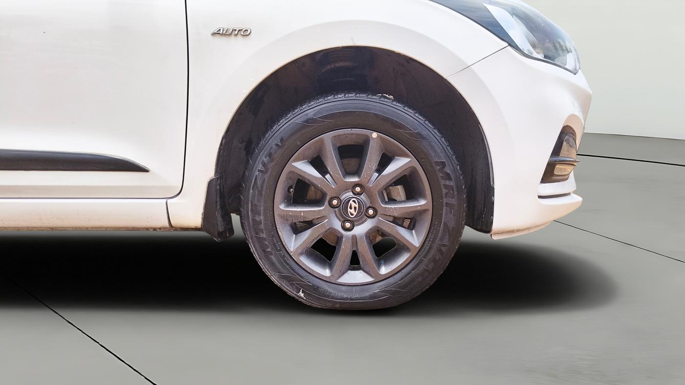2018 Hyundai Elite i20 ASTA 1.2  CVT, Petrol, Automatic, 69,853 km, Right Front Wheel