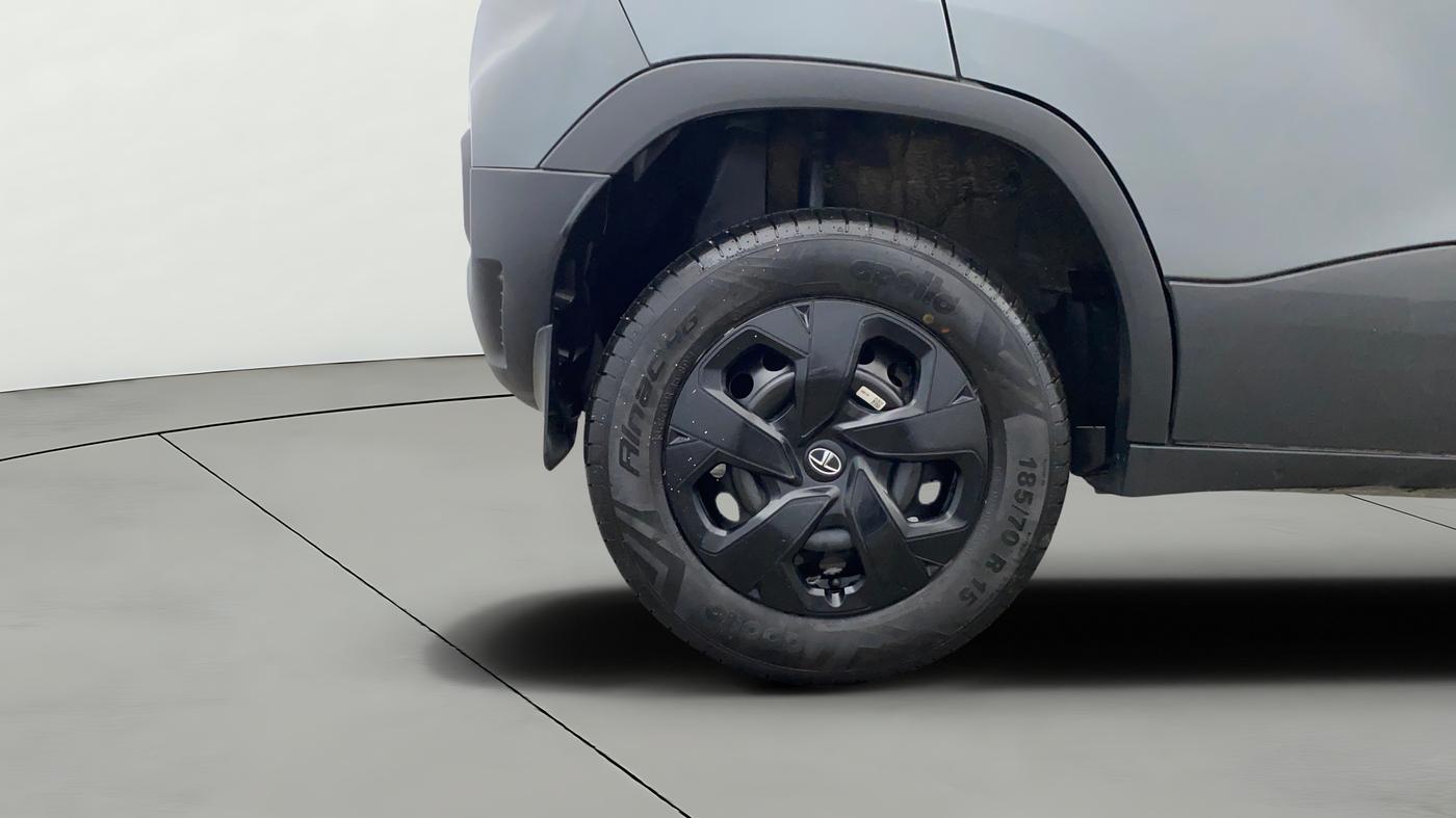 2023 Tata PUNCH ADVENTURE MT, Petrol, Manual, 4,310 km, Right Rear Wheel