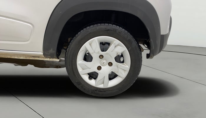 2022 Renault Kwid RXT 1.0 (O), Petrol, Manual, 33,622 km, Left Rear Wheel