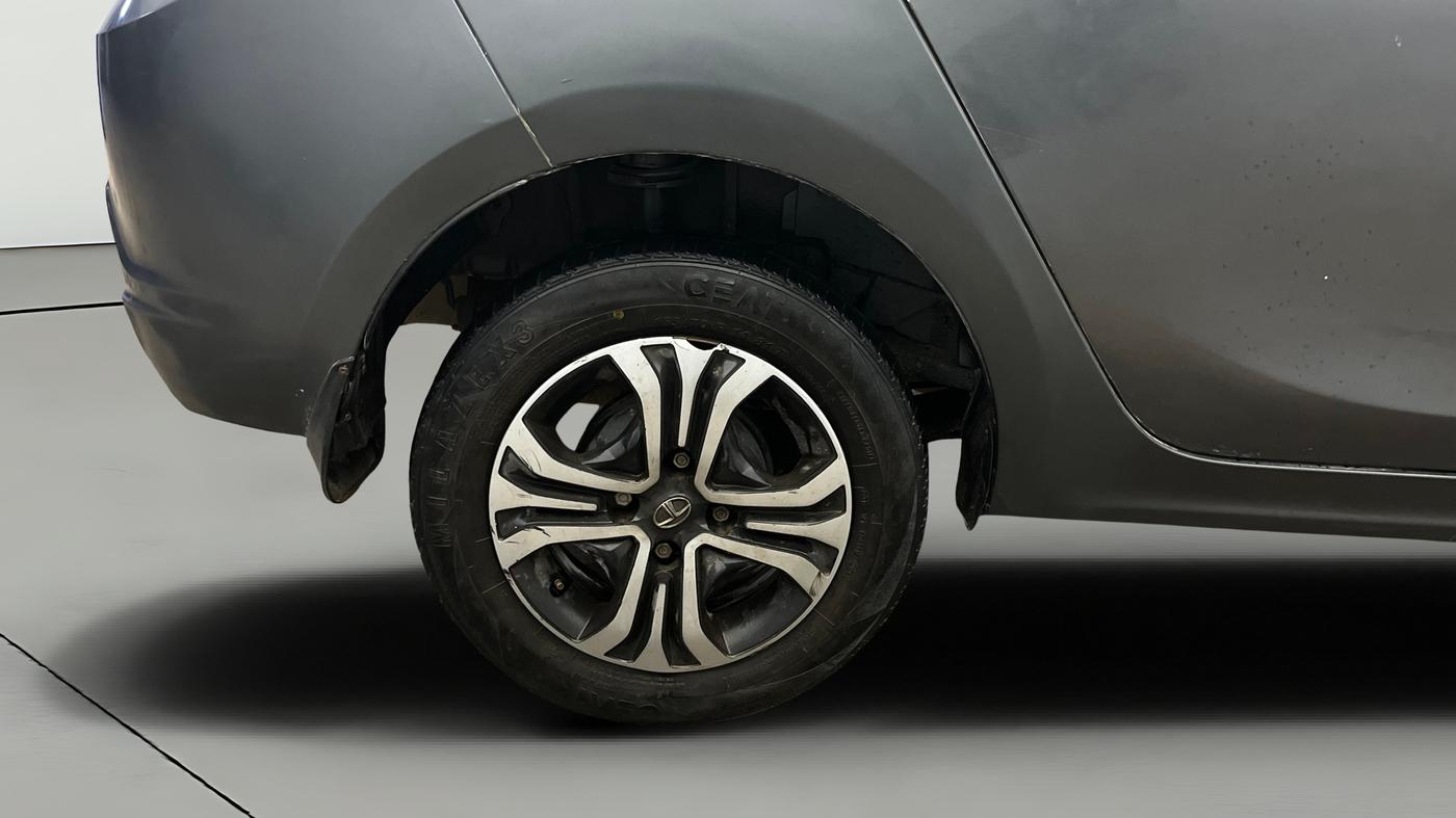 2023 Tata TIGOR XZ PLUS CNG, CNG, Manual, 45,667 km, Right Rear Wheel