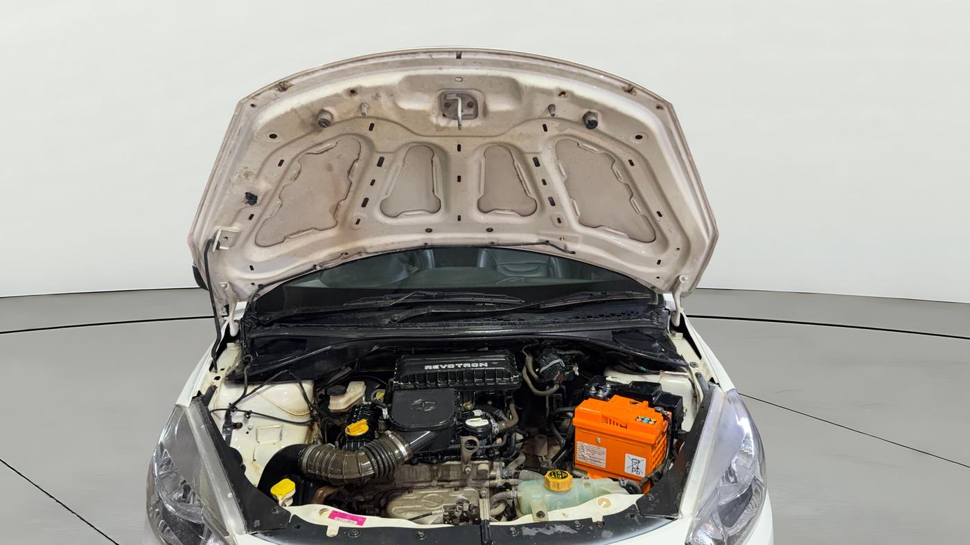 2018 Tata Tiago XM PETROL, Petrol, Manual, 88,165 km, Open Bonet