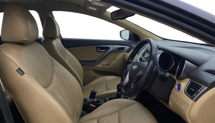 2014 Hyundai New Elantra 1.6 SX AT DIESEL, Diesel, Automatic, 1,02,277 km, Right Side Front Door Cabin