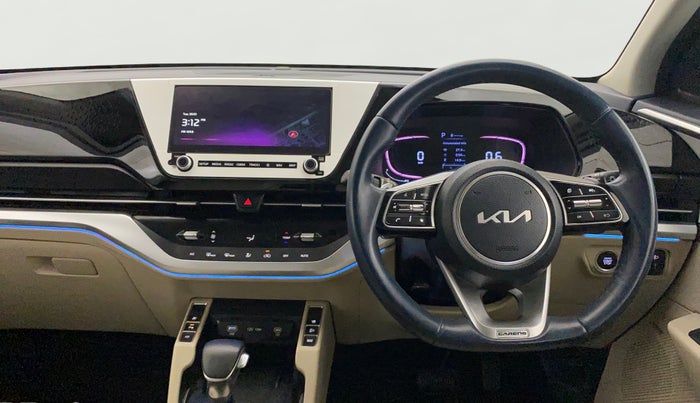 2022 KIA CARENS LUXURY PLUS 1.4 PETROL DCT 7 STR, Petrol, Automatic, 37,117 km, Steering Wheel Close Up