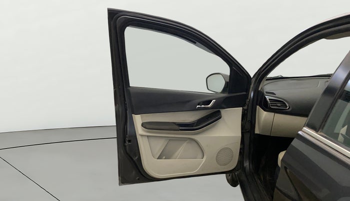 2022 Tata TIGOR XZ PLUS CNG LEATHERETTE PACK, CNG, Manual, 48,712 km, LHS Front Door