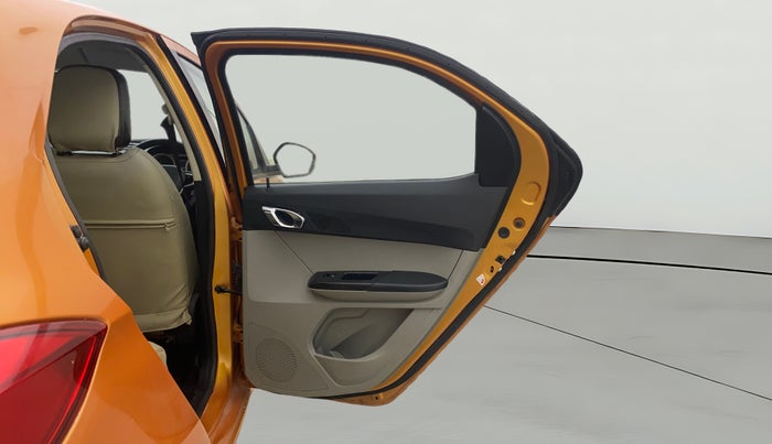 2017 Tata Tiago XZ PETROL, Petrol, Manual, 54,723 km, RHS Rear Door