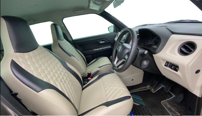 2023 Maruti New Wagon-R ZXI 1.2, Petrol, Manual, 28,091 km, Right Side Front Door Cabin