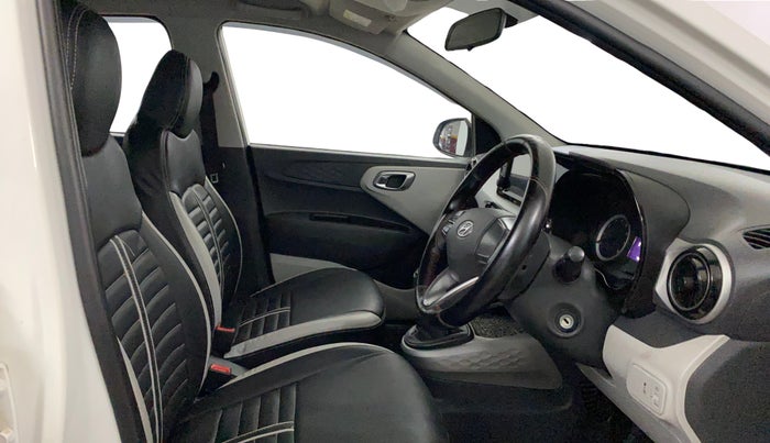 2022 Hyundai GRAND I10 NIOS SPORTZ 1.2 KAPPA VTVT CNG, CNG, Manual, 70,913 km, Right Side Front Door Cabin
