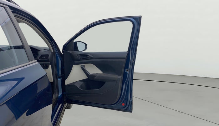 2025 Volkswagen TAIGUN COMFORTLINE 1.0 TSI MT, Petrol, Manual, 12,659 km, RHS Front Door