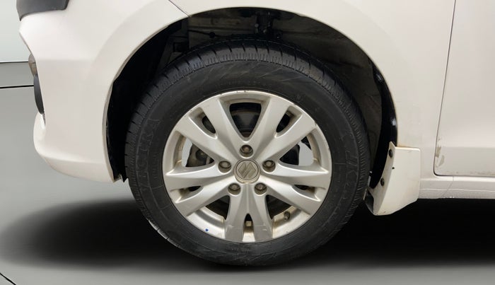 2017 Maruti Ertiga VXI, Petrol, Manual, 37,906 km, Left Front Wheel