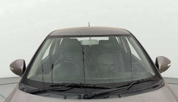 2017 Maruti Swift ZXI, Petrol, Manual, 90,573 km, Front Windshield