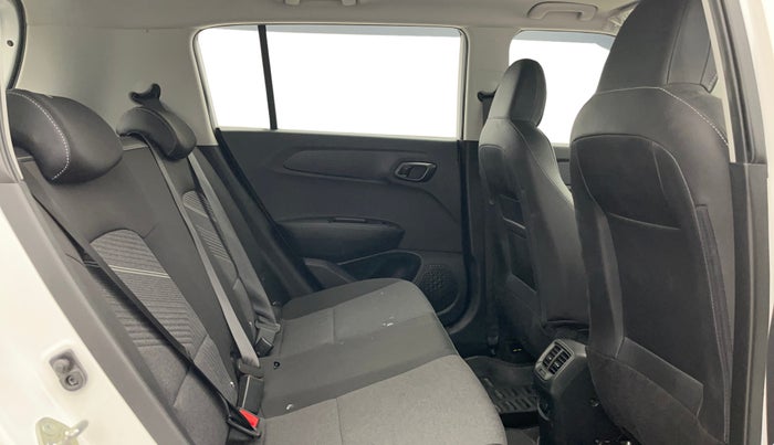 2024 Hyundai EXTER SX 1.2 MT Hy-CNG Duo , CNG, Manual, 26,917 km, Right Side Rear Door Cabin