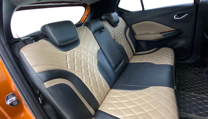 2019 Nissan Kicks XL DIESEL, Diesel, Manual, 45,956 km, Right Side Rear Door Cabin