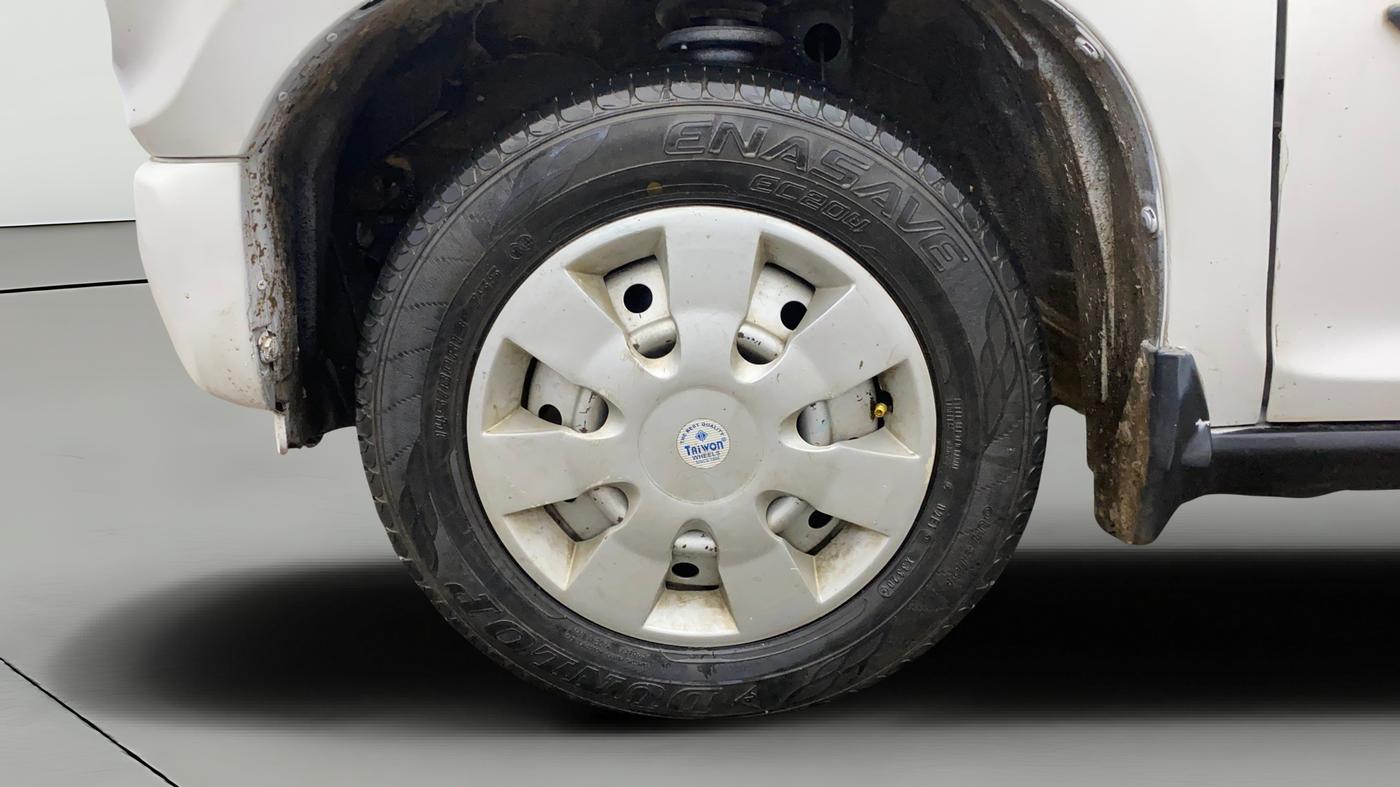 2022 Maruti S PRESSO LXI (O) CNG, CNG, Manual, 37,565 km, Left Front Wheel