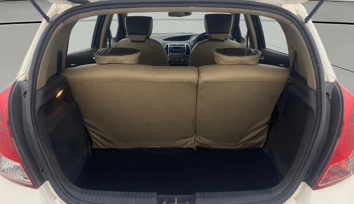 2013 Hyundai i20 SPORTZ 1.2, Petrol, Manual, 86,088 km, Boot Open Zoomed View