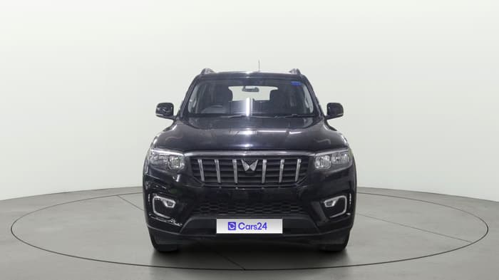 2025 Mahindra SCORPIO-N Z4 PETROL MT 7 STR (E), Petrol, Manual, 6,279 km, Front