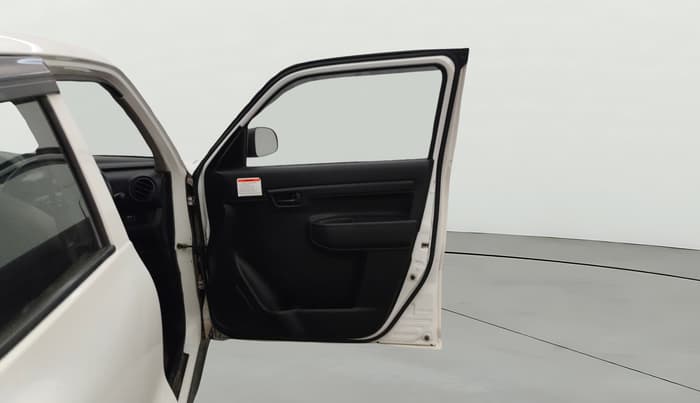 2021 Maruti S PRESSO VXI CNG, CNG, Manual, 95,131 km, RHS Front Door
