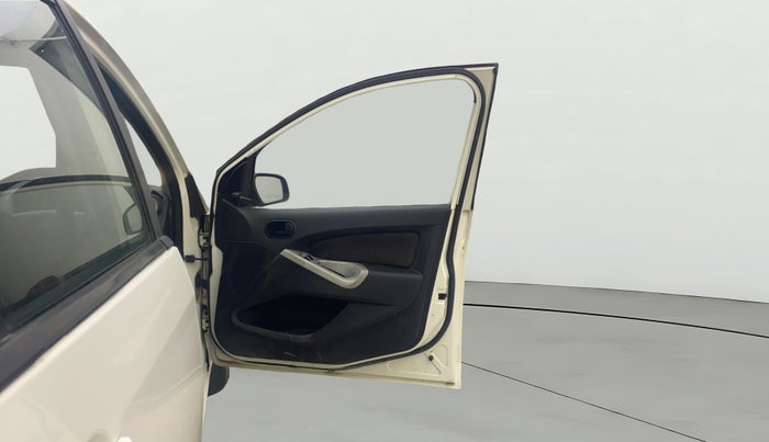 2011 Ford Figo ZXI 1.4 DIESEL, Diesel, Manual, 74,516 km, RHS Front Door