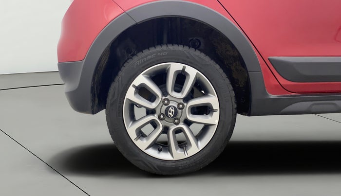 2018 Hyundai i20 Active 1.2 SX, Petrol, Manual, 17,987 km, Right Rear Wheel