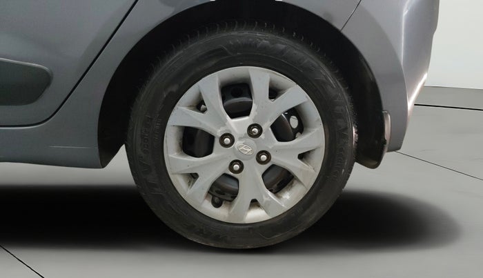 2015 Hyundai Grand i10 SPORTZ 1.2 KAPPA VTVT, CNG, Manual, 82,447 km, Left Rear Wheel