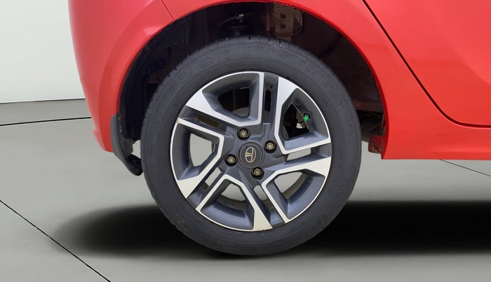 2020 Tata Tiago XZA PLUS PETROL, Petrol, Automatic, 74,494 km, Right Rear Wheel